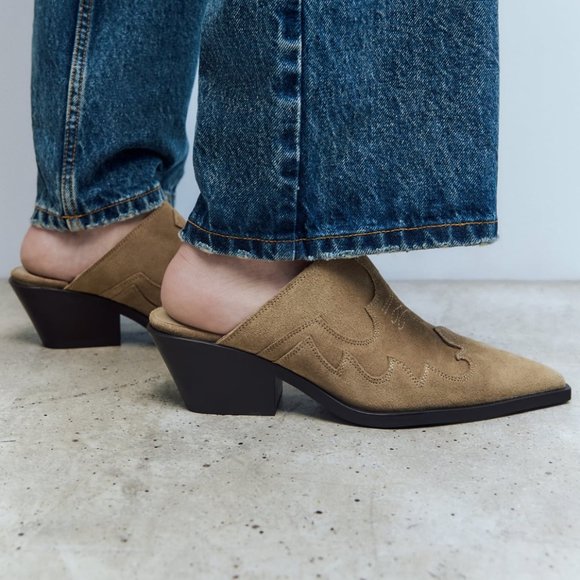 NWT Brown Suede Pointed Toe Cowboy Mules, 9 - Picture 2 of 10